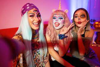 MSC - Theme Parties 2.jpg